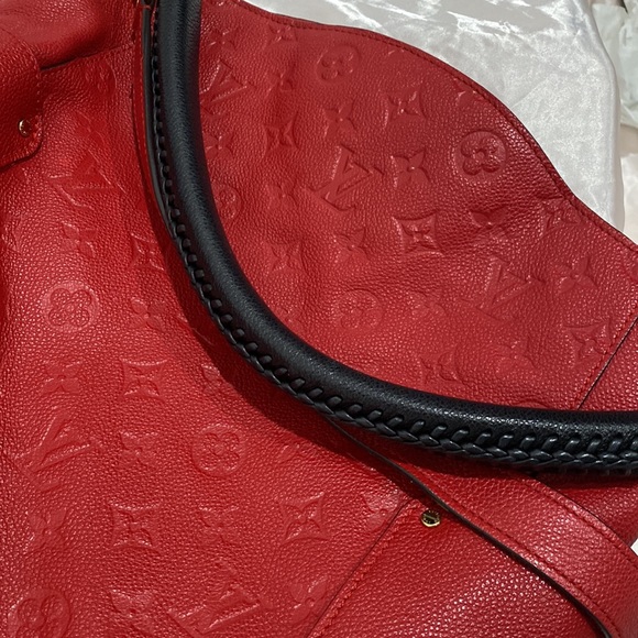 Authentic Louis Vuitton Bagatelle Empreinte Hobo handbag - Picture 11 of 14